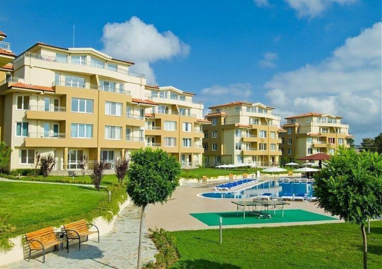 Аппартамент Pines Beach Resort Byala (Varna) Exterior foto